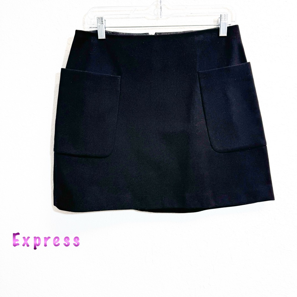 Express Black Pocket A-Line HighWaist mini skirt woman’s sz 10